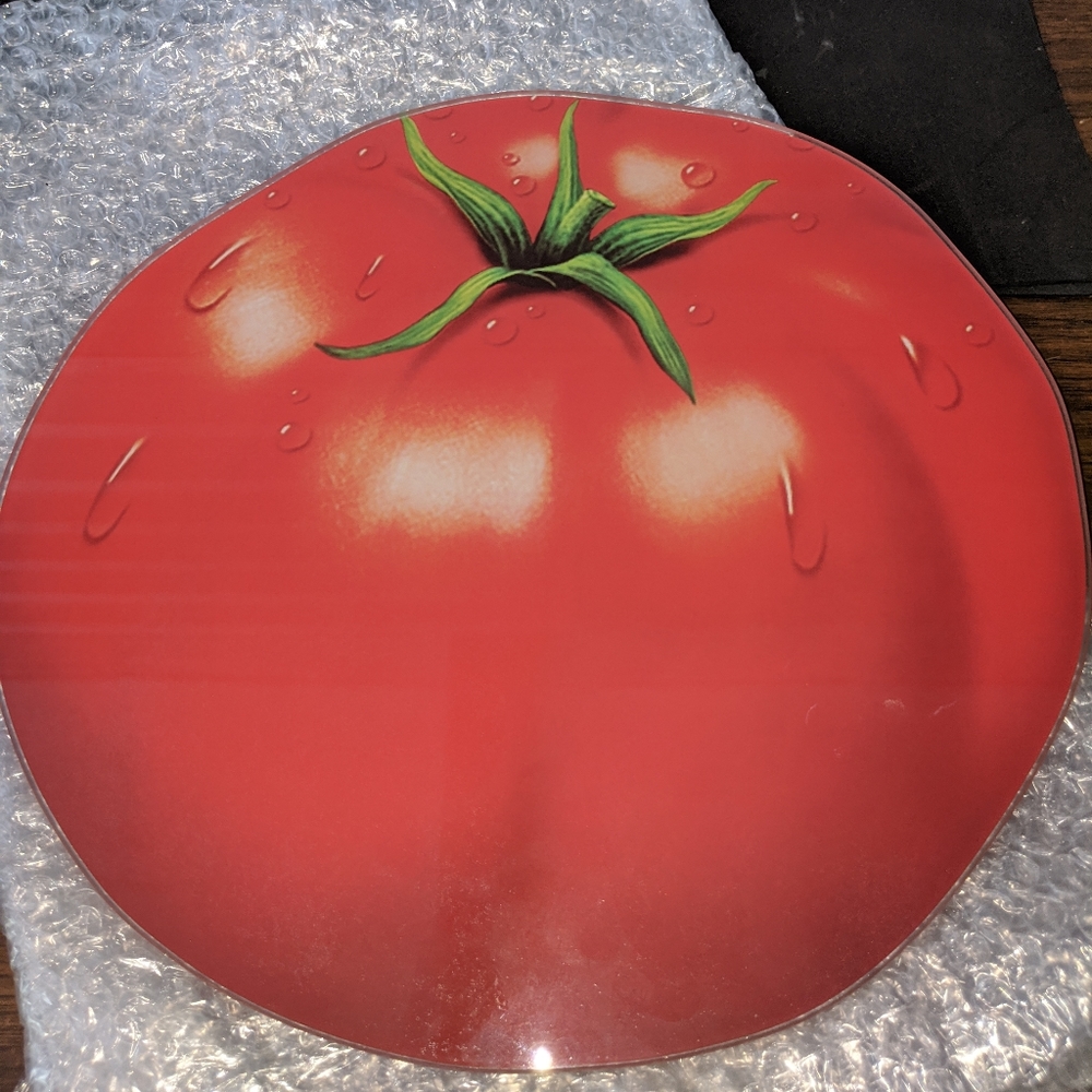 Tomato cutting board